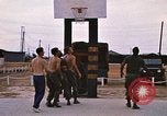 Immagine di Centro Standdown Il Vietnam, 1969, secondo 11 filmato di repertorio 65675037299