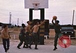 Immagine di Centro Standdown Il Vietnam, 1969, secondo 13 filmato di repertorio 65675037299