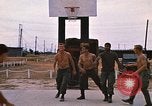 Immagine di Centro Standdown Il Vietnam, 1969, secondo 15 filmato di repertorio 65675037299