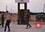 Immagine di Centro Standdown Il Vietnam, 1969, secondo 25 filmato di repertorio 65675037299