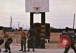 Immagine di Centro Standdown Il Vietnam, 1969, secondo 32 filmato di repertorio 65675037299