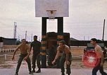 Immagine di Centro Standdown Il Vietnam, 1969, secondo 37 filmato di repertorio 65675037299