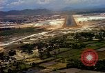 Standbild Landung von Flugzeugen Vietnam, 1967, aus Sekunde 9 historischem Filmmaterial Videoclip 65675037302