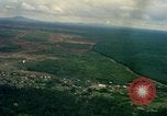 Standbild Ebene Ansätze und landet lange Thanh Vietnam, 1967, aus Sekunde 6 historischem Filmmaterial Videoclip 65675037304