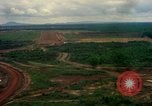 Standbild Ebene Ansätze und landet lange Thanh Vietnam, 1967, aus Sekunde 21 historischem Filmmaterial Videoclip 65675037304