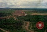Standbild Ebene Ansätze und landet lange Thanh Vietnam, 1967, aus Sekunde 28 historischem Filmmaterial Videoclip 65675037304