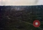 Standbild Flugzeuge landen Tom Le Chom Vietnam, 1967, aus Sekunde 20 historischem Filmmaterial Videoclip 65675037305
