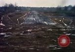 Standbild Flugzeuge landen Tom Le Chom Vietnam, 1967, aus Sekunde 31 historischem Filmmaterial Videoclip 65675037305