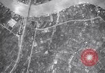 Standbild Bombardierung Rama VI Brücke Bangkok Thailand, 1944, aus Sekunde 7 historischem Filmmaterial Videoclip 65675037316