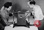 Standbild AZON Bombe United States USA, 1944, aus Sekunde 49 historischem Filmmaterial Videoclip 65675037318