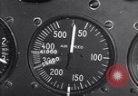 Standbild Air Speed Meter von BT-13 United States USA, 1939, aus Sekunde 13 historischem Filmmaterial Videoclip 65675037323
