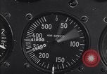 Standbild Air Speed Meter von BT-13 United States USA, 1939, aus Sekunde 15 historischem Filmmaterial Videoclip 65675037323
