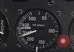 Standbild Air Speed Meter von BT-13 United States USA, 1939, aus Sekunde 19 historischem Filmmaterial Videoclip 65675037323