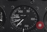 Standbild Air Speed Meter von BT-13 United States USA, 1939, aus Sekunde 21 historischem Filmmaterial Videoclip 65675037323