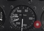 Standbild Air Speed Meter von BT-13 United States USA, 1939, aus Sekunde 23 historischem Filmmaterial Videoclip 65675037323