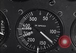 Standbild Air Speed Meter von BT-13 United States USA, 1939, aus Sekunde 24 historischem Filmmaterial Videoclip 65675037323