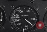 Standbild Air Speed Meter von BT-13 United States USA, 1939, aus Sekunde 27 historischem Filmmaterial Videoclip 65675037323