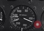 Standbild Air Speed Meter von BT-13 United States USA, 1939, aus Sekunde 28 historischem Filmmaterial Videoclip 65675037323