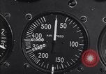 Standbild Air Speed Meter von BT-13 United States USA, 1939, aus Sekunde 33 historischem Filmmaterial Videoclip 65675037323