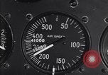 Standbild Air Speed Meter von BT-13 United States USA, 1939, aus Sekunde 53 historischem Filmmaterial Videoclip 65675037323