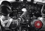 Standbild Innenräume der B-24 Bomber United States USA, 1941, aus Sekunde 10 historischem Filmmaterial Videoclip 65675037324