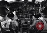 Standbild Innenräume der B-24 Bomber United States USA, 1941, aus Sekunde 17 historischem Filmmaterial Videoclip 65675037324