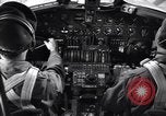 Standbild Innenräume der B-24 Bomber United States USA, 1941, aus Sekunde 21 historischem Filmmaterial Videoclip 65675037324