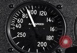 Standbild Air Speed Meter von B-24 United States USA, 1941, aus Sekunde 1 historischem Filmmaterial Videoclip 65675037325