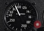 Standbild Air Speed Meter von B-24 United States USA, 1941, aus Sekunde 21 historischem Filmmaterial Videoclip 65675037325