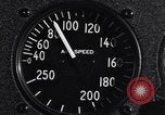 Standbild Air Speed Meter von B-24 United States USA, 1941, aus Sekunde 25 historischem Filmmaterial Videoclip 65675037325