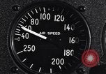 Standbild Air Speed Meter von B-24 United States USA, 1941, aus Sekunde 36 historischem Filmmaterial Videoclip 65675037325