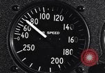 Standbild Air Speed Meter von B-24 United States USA, 1941, aus Sekunde 46 historischem Filmmaterial Videoclip 65675037325