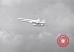 Standbild B-52 air-startet eine AGM-28 Hound Dog Cruise Missile United States USA, 1962, aus Sekunde 58 historischem Filmmaterial Videoclip 65675037326