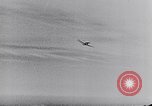 Immagine di Bombardieri B-17 e B-24 e B-29 Germania, 1944, secondo 13 filmato di repertorio 65675037327