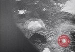 Immagine di Bombardamento atomico di Hiroshima Giappone Hiroshima Giappone, 1945, secondo 13 filmato di repertorio 65675037328