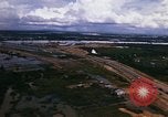 Immagine di Vung Tau e porte di Saigon Il Vietnam, 1966, secondo 12 filmato di repertorio 65675037330