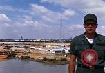 Standbild port Bau South Vietnam, 1966, aus Sekunde 19 historischem Filmmaterial Videoclip 65675037332