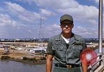 Standbild port Bau South Vietnam, 1966, aus Sekunde 40 historischem Filmmaterial Videoclip 65675037332