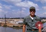 Standbild port Bau South Vietnam, 1966, aus Sekunde 53 historischem Filmmaterial Videoclip 65675037332