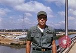 Standbild port Bau South Vietnam, 1966, aus Sekunde 54 historischem Filmmaterial Videoclip 65675037332