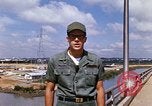 Standbild port Bau South Vietnam, 1966, aus Sekunde 61 historischem Filmmaterial Videoclip 65675037332