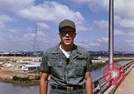 Standbild port Bau South Vietnam, 1966, aus Sekunde 62 historischem Filmmaterial Videoclip 65675037332