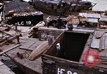 Immagine di I rottami e del carico Saigon Vietnam, 1966, secondo 7 filmato di repertorio 65675037336