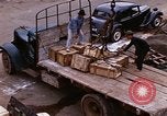 Immagine di I rottami e del carico Saigon Vietnam, 1966, secondo 31 filmato di repertorio 65675037336
