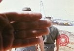 Image la construction des ports Saigon Vietnam, 1966, de la seconde 1 séquences d'archives historiques vidéo 65675037342
