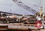 Image la construction des ports Saigon Vietnam, 1966, de la seconde 10 séquences d'archives historiques vidéo 65675037342