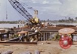 Image la construction des ports Saigon Vietnam, 1966, de la seconde 25 séquences d'archives historiques vidéo 65675037342