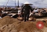 Image la construction des ports Saigon Vietnam, 1966, de la seconde 32 séquences d'archives historiques vidéo 65675037342