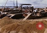 Image la construction des ports Saigon Vietnam, 1966, de la seconde 45 séquences d'archives historiques vidéo 65675037342