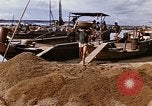 Image la construction des ports Saigon Vietnam, 1966, de la seconde 53 séquences d'archives historiques vidéo 65675037342